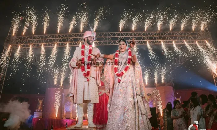 Double Apple Entertainment